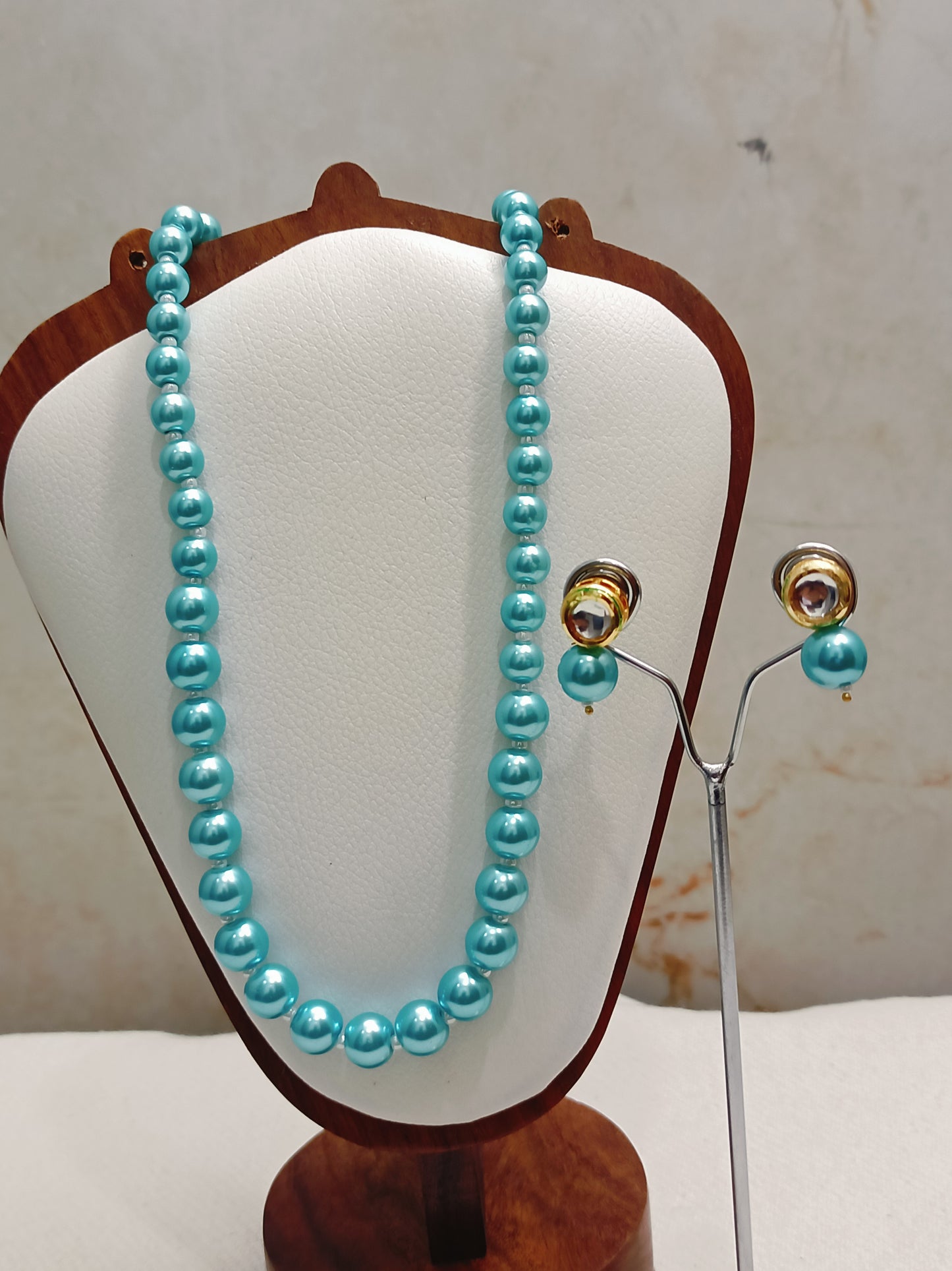 Sky Blue Pearl With Golden Metal Earrings DB00367