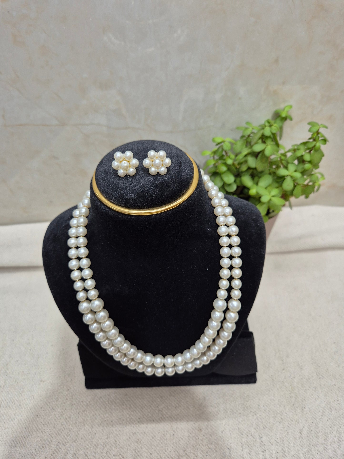 Classic White Pearl double Layer With Earrings