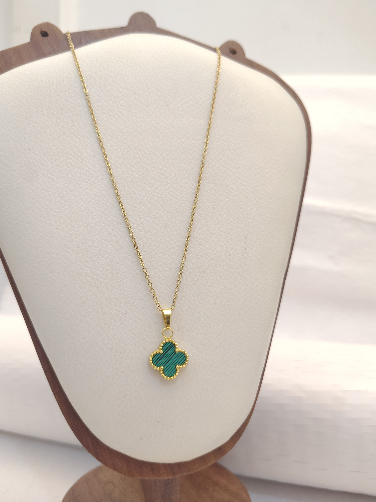 Green Clover Pendant Necklace