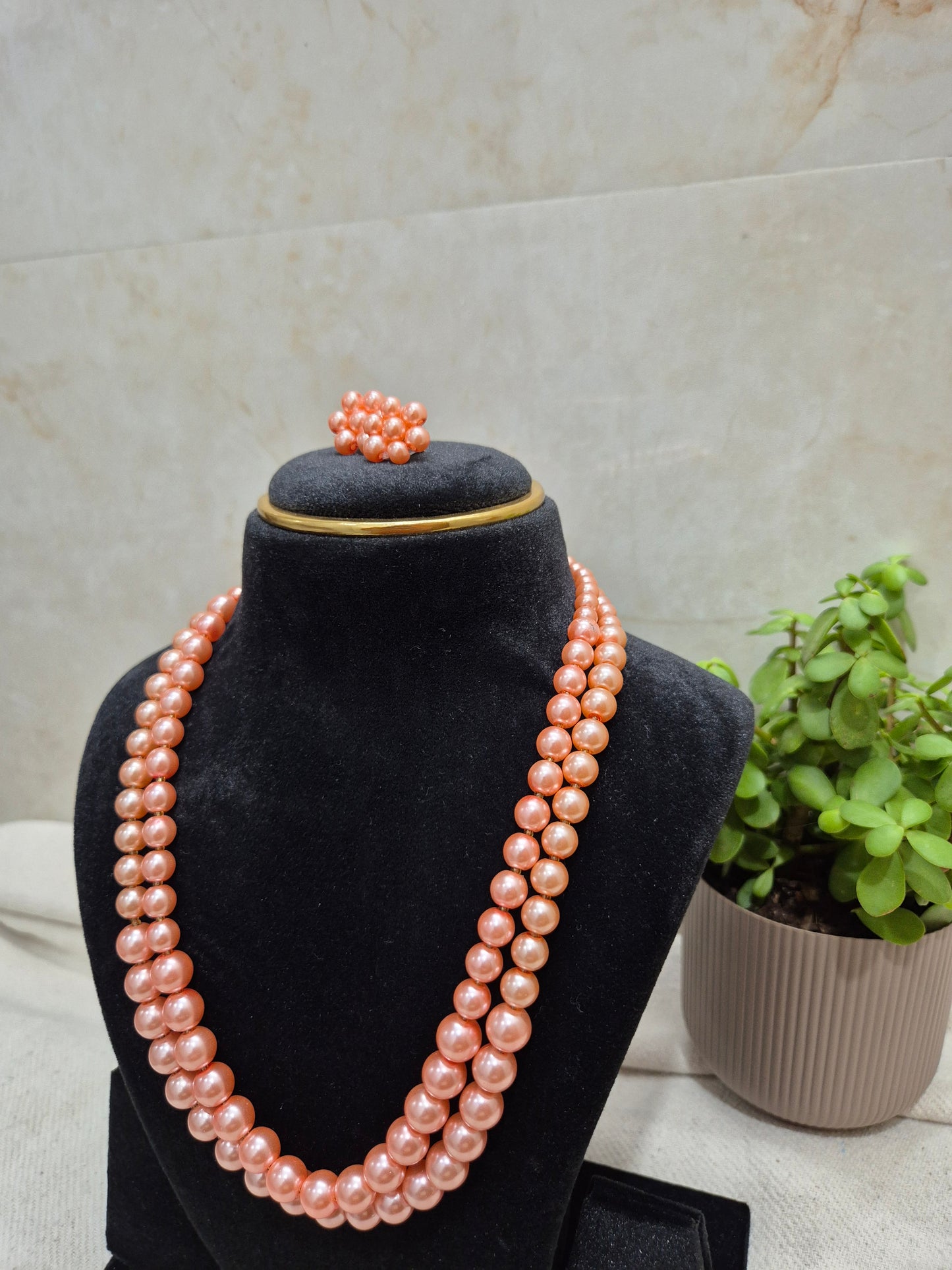 Light Peach Shade Pearl Necklace Set