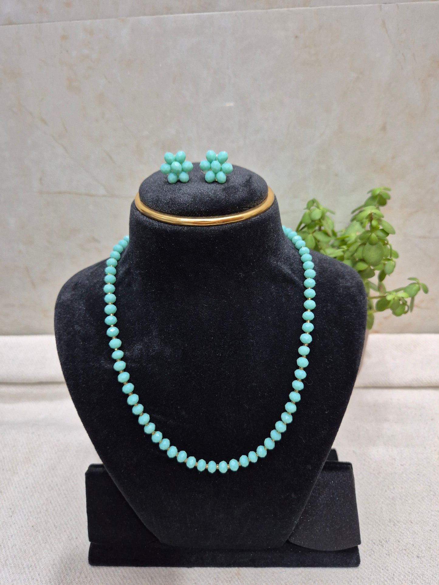 Charming Aqua Blue Diamond Cut Bead Necklace & Earring Set