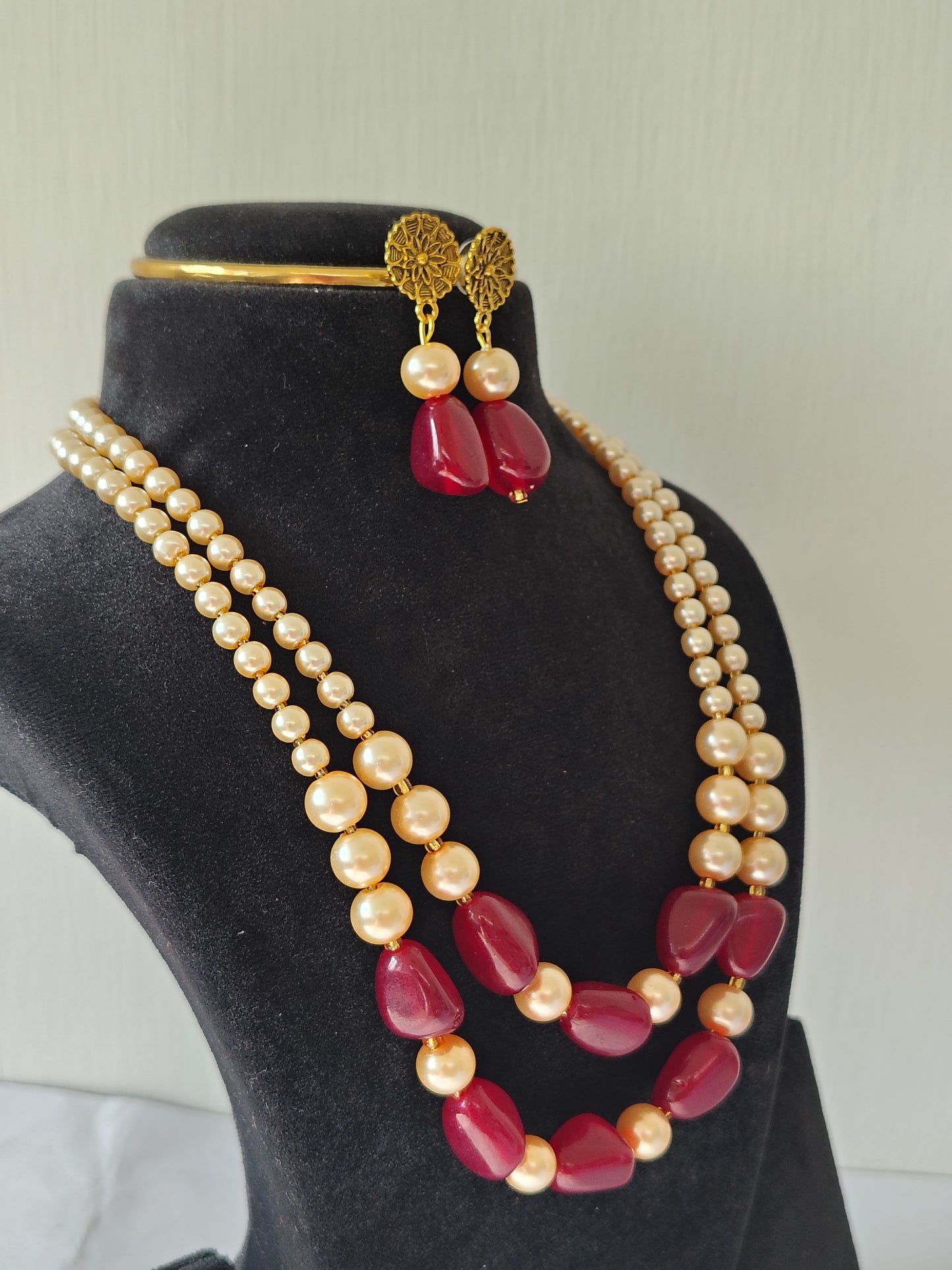 Maroon Stone & Golden Shade Pearl Necklace With Earrings