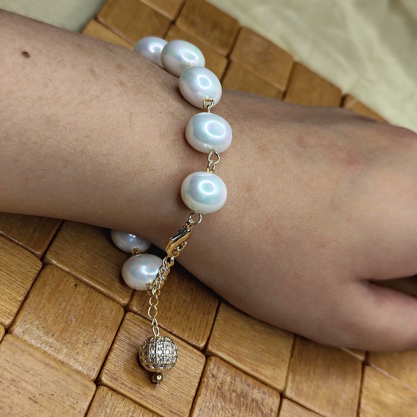 White Pearl Bracelet
