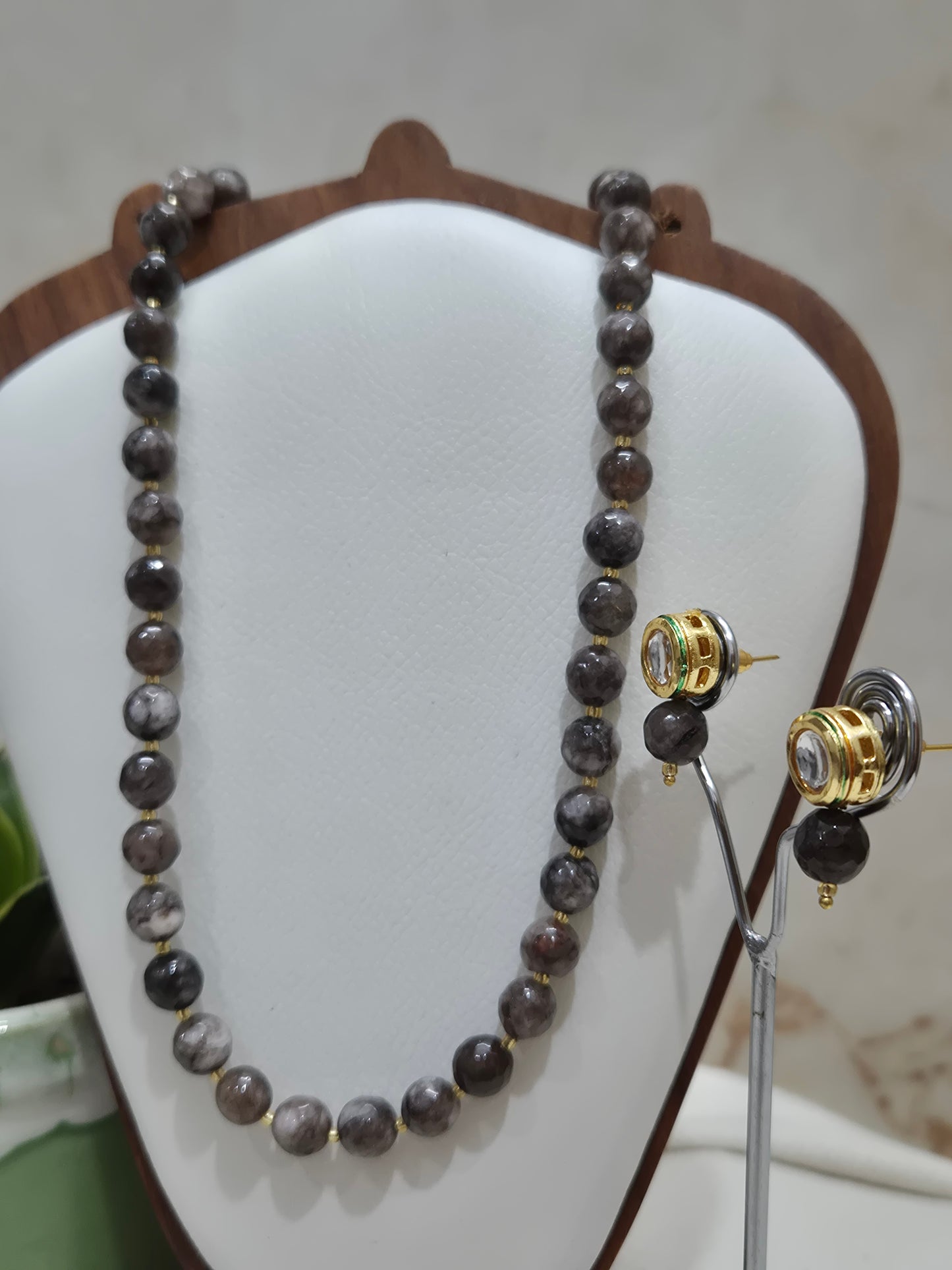 Brown White Mix Onyx Necklace