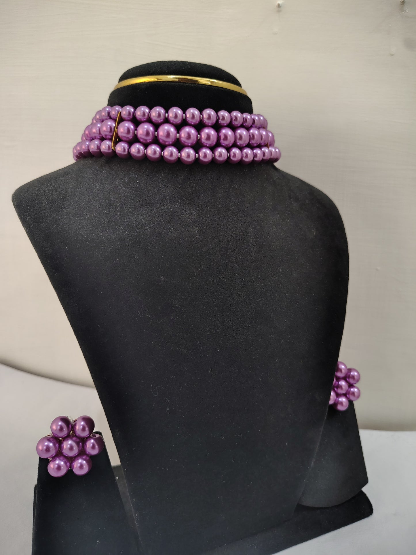 Purple Pearl 3 Layer With Earrings Chokar Set