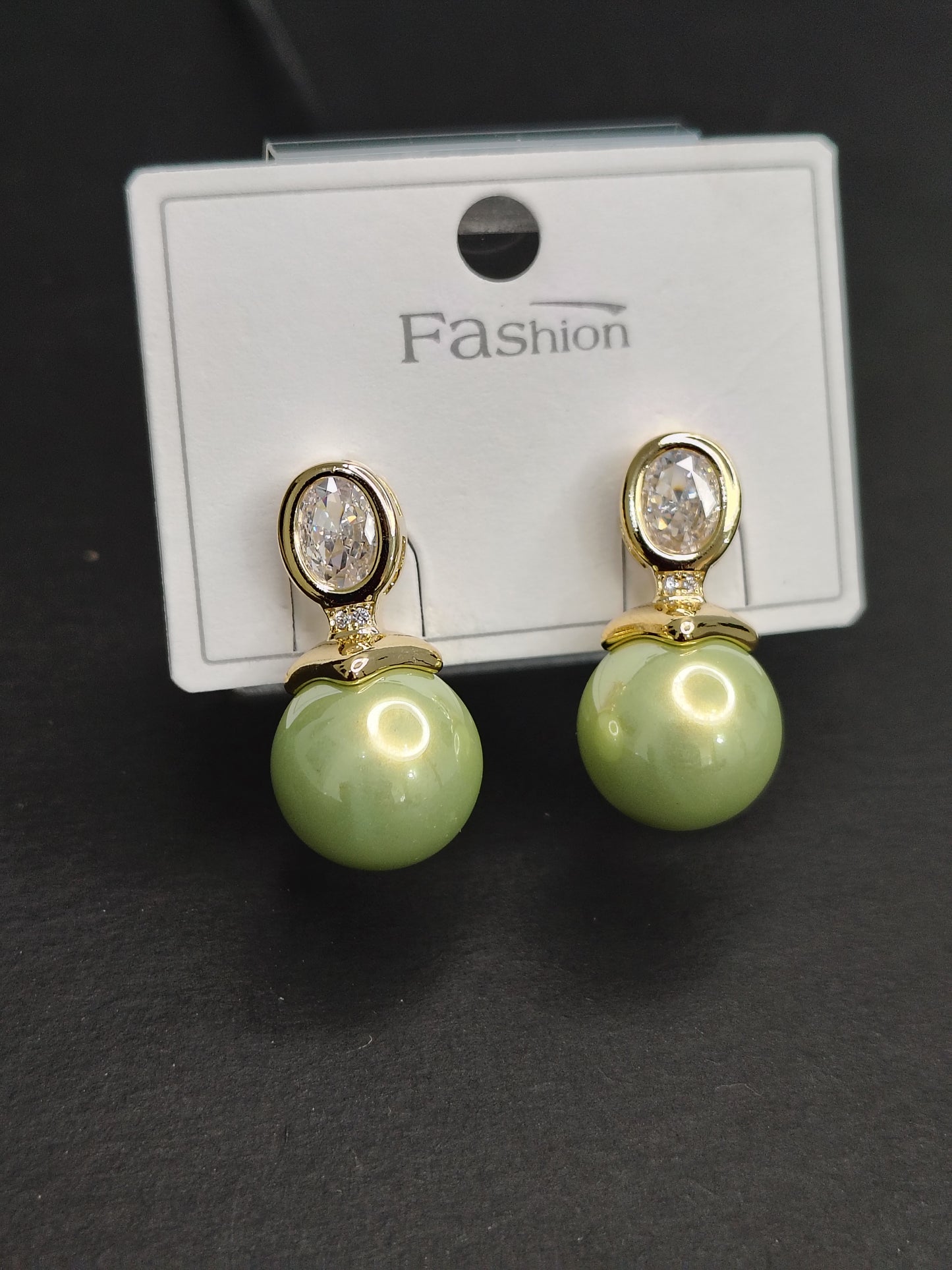 Light Green Pearl Earrings