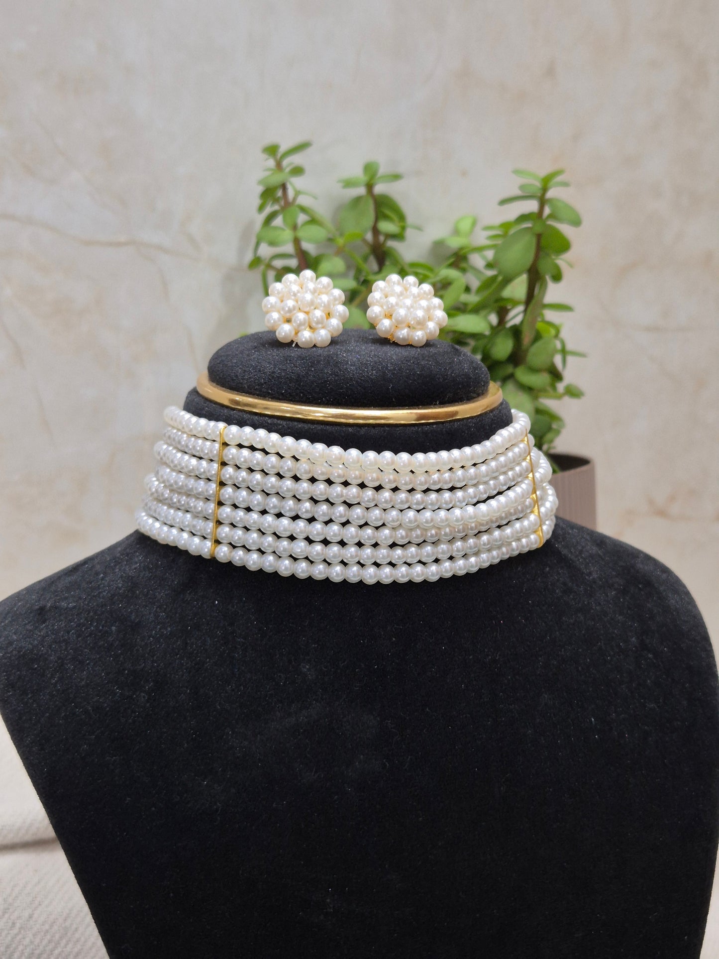 Exquisite Multi-Strand White Pearl Necklace & Earring Set