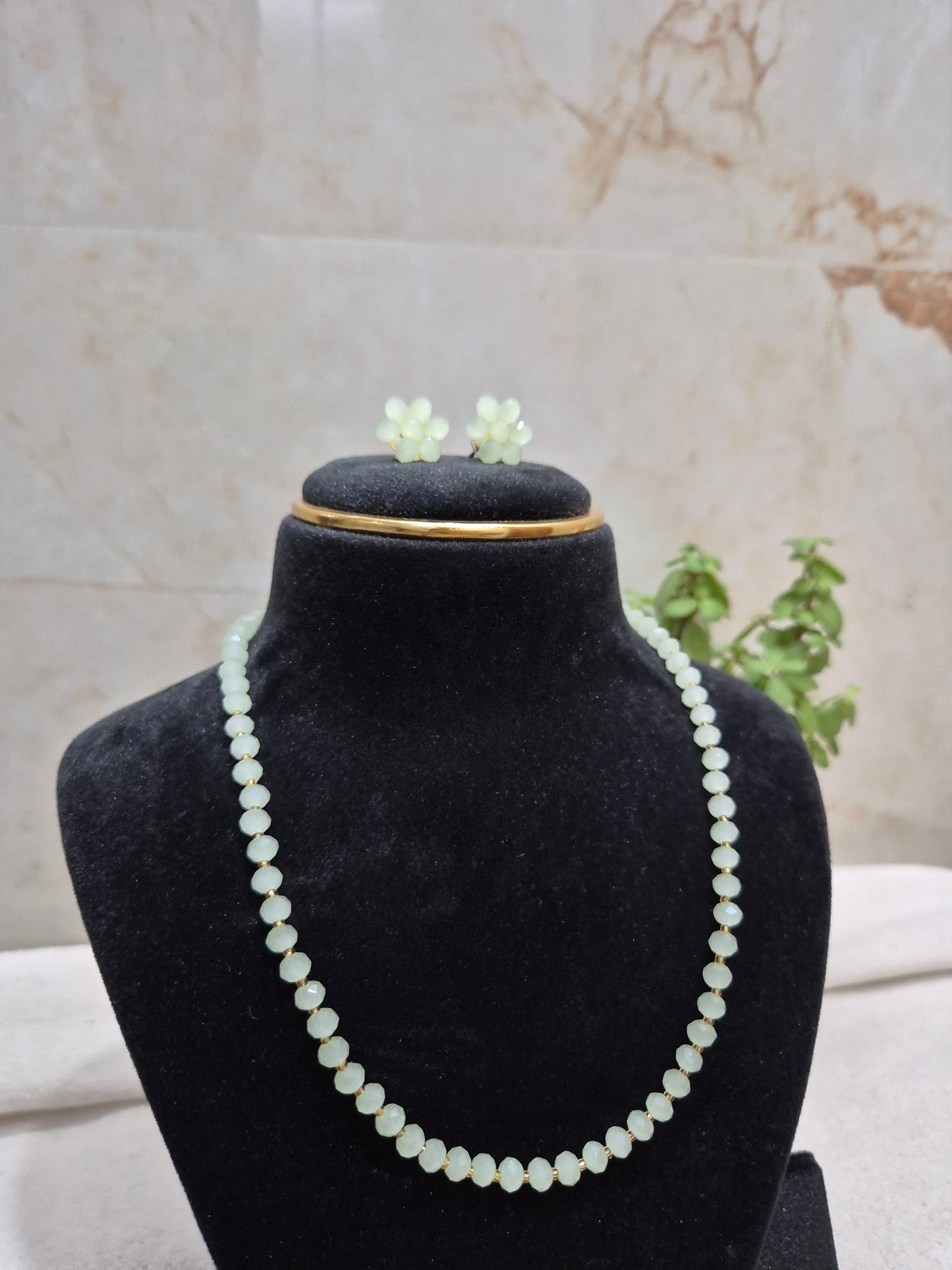 Diamond Cut Frosted Mint Green Faceted Bead Necklace & Earring Set