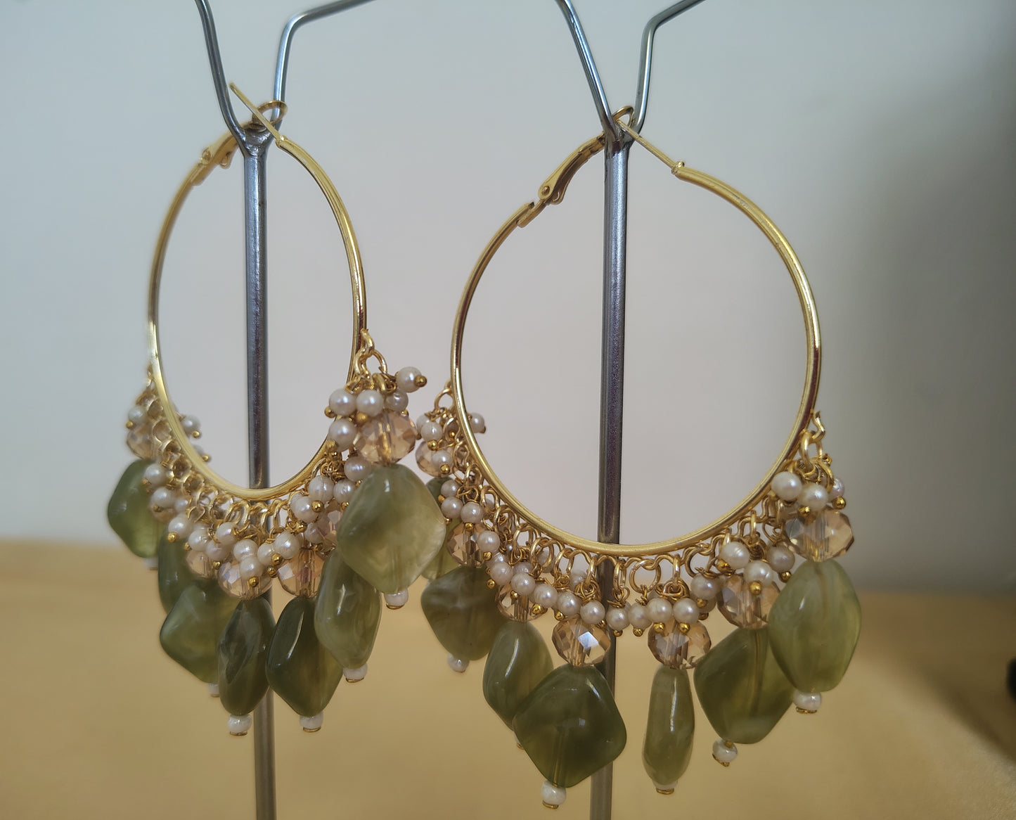Golden Metal Hoop With Green Stone Look DB00390