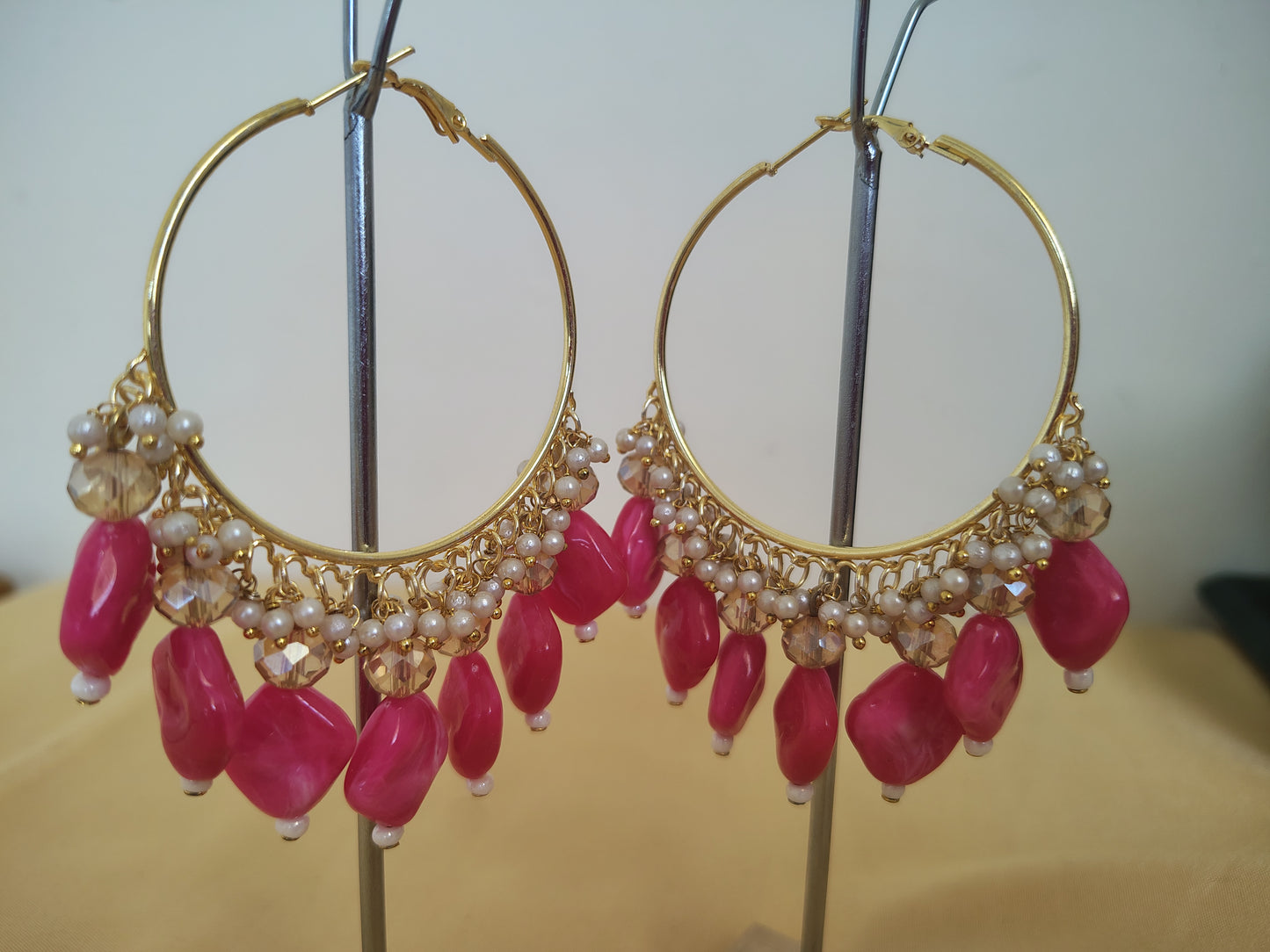 Golden Metal Hoop With Bright Pink Stone DB00389