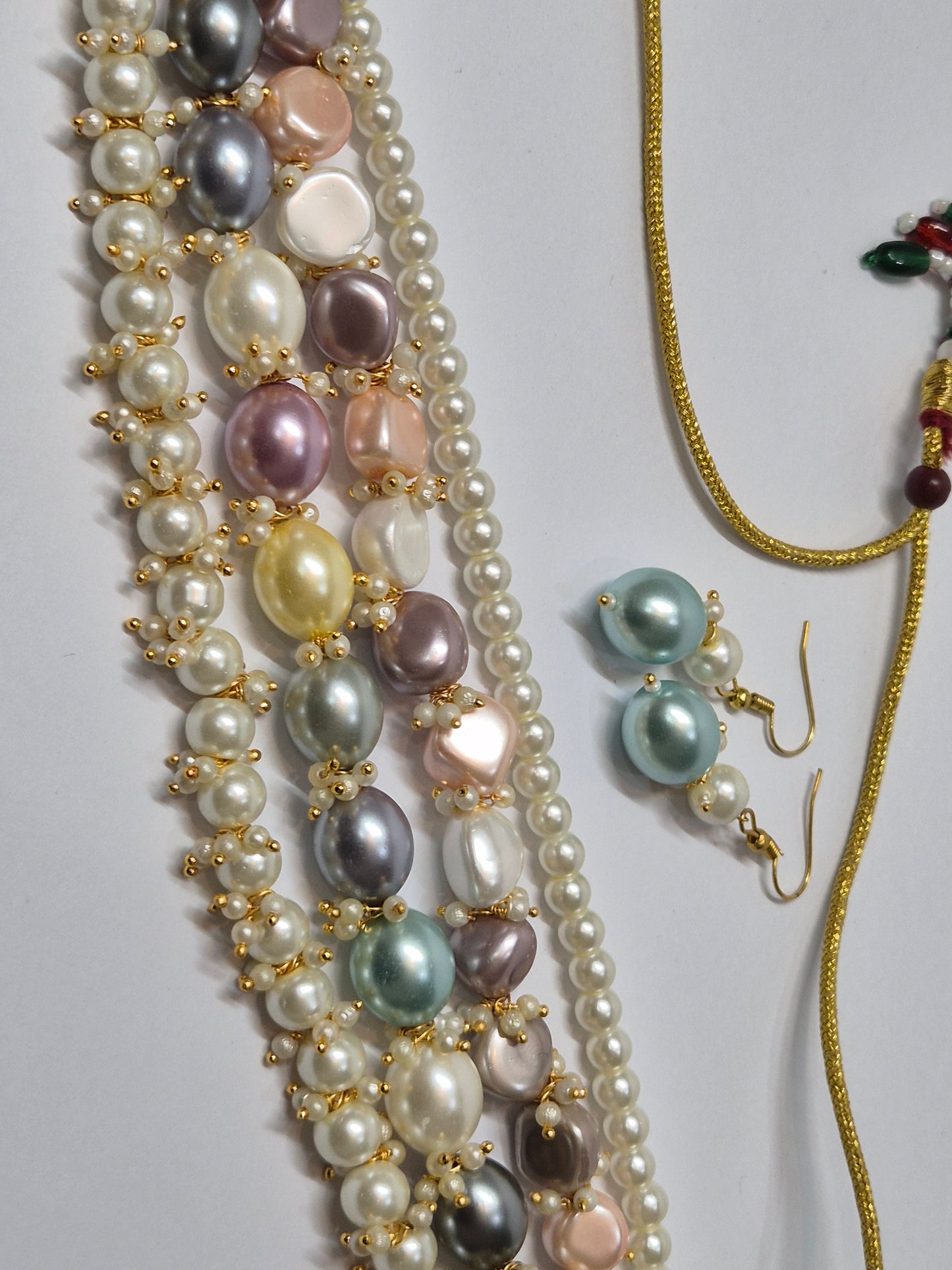 Multi Colour Unique Necklace - Premium Finish