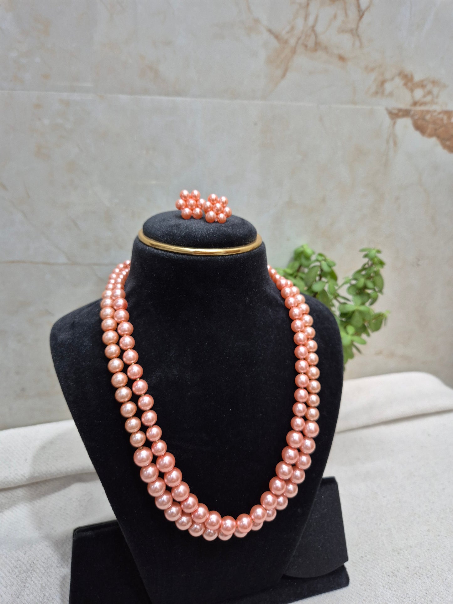 Light Peach Shade Pearl Necklace Set