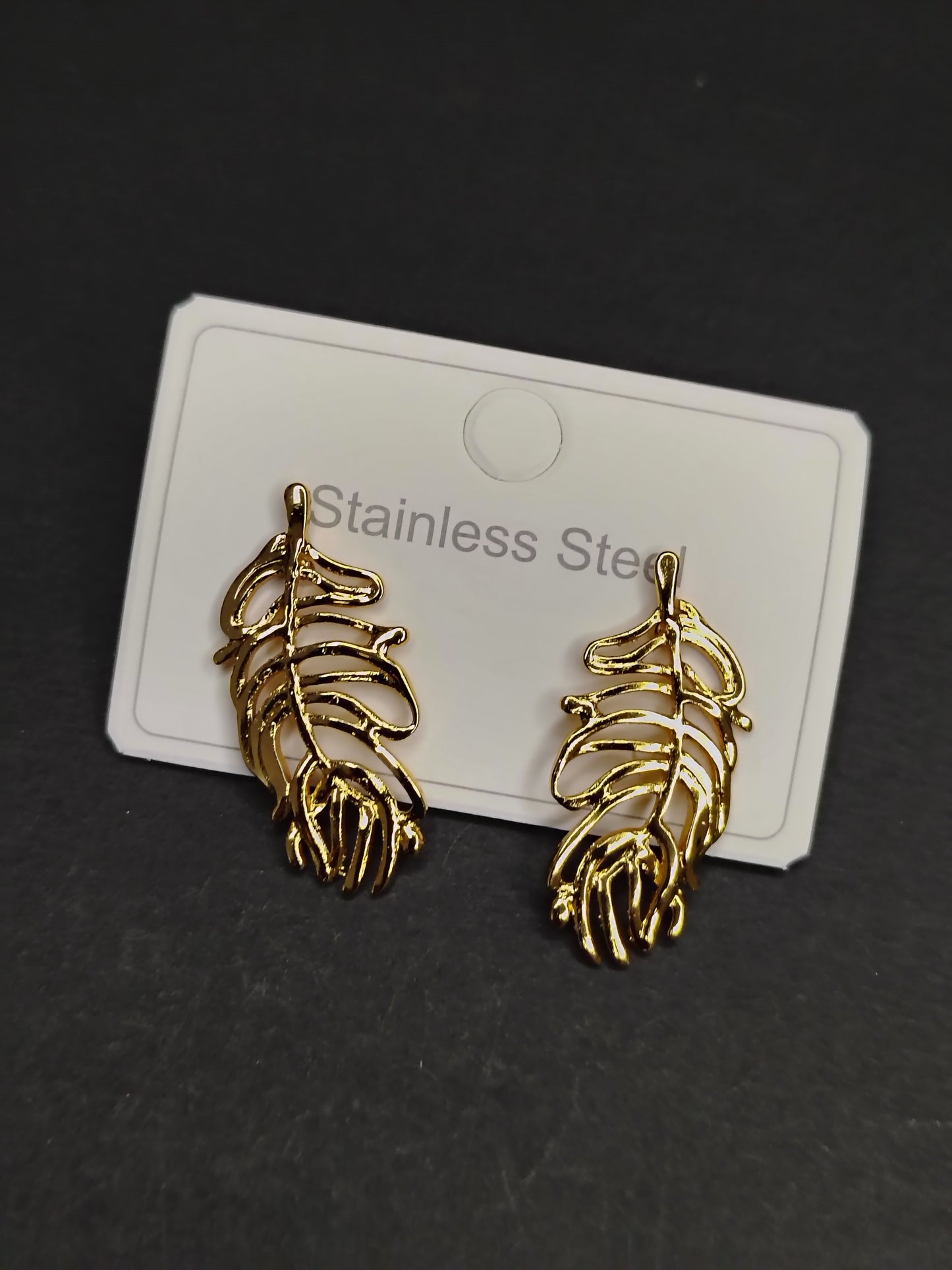 Golden leave Shade Earrings