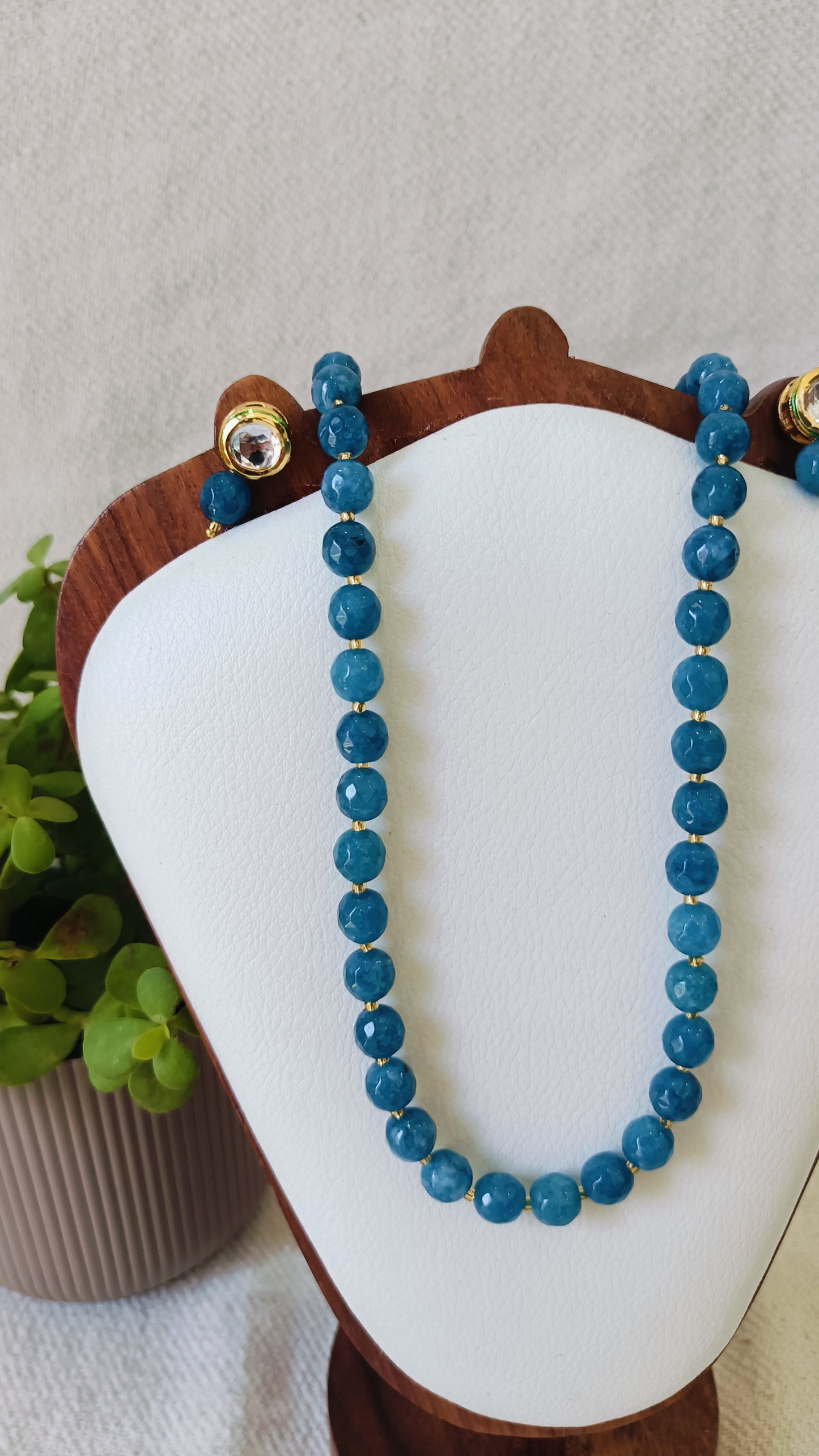 Onyx Elegant Blue Faceted Bead Necklace & Earring Set