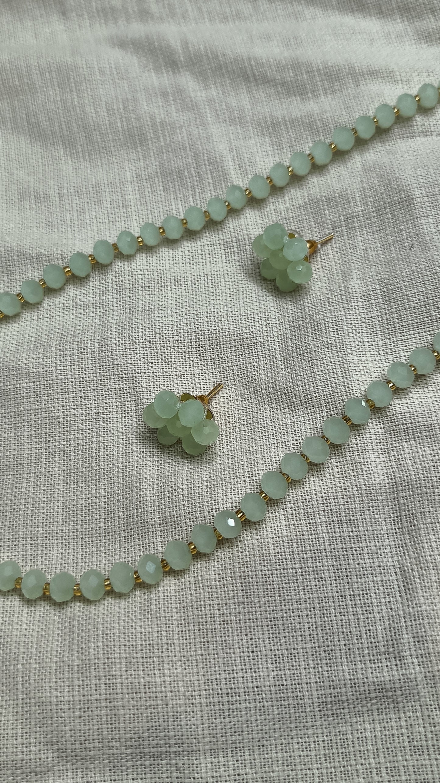Diamond Cut Frosted Mint Green Faceted Bead Necklace & Earring Set