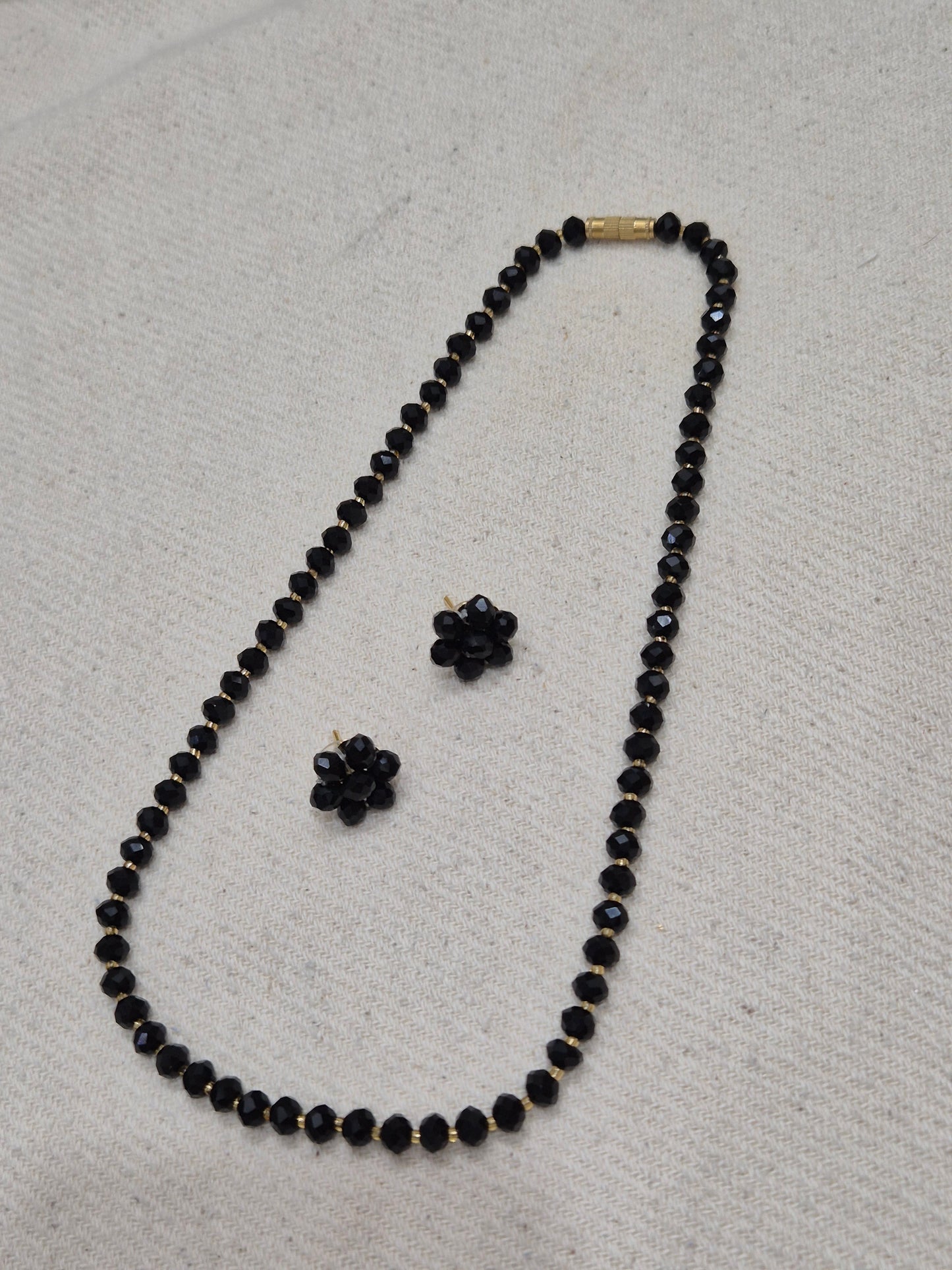 Black Diamond Cut Beads Necklace