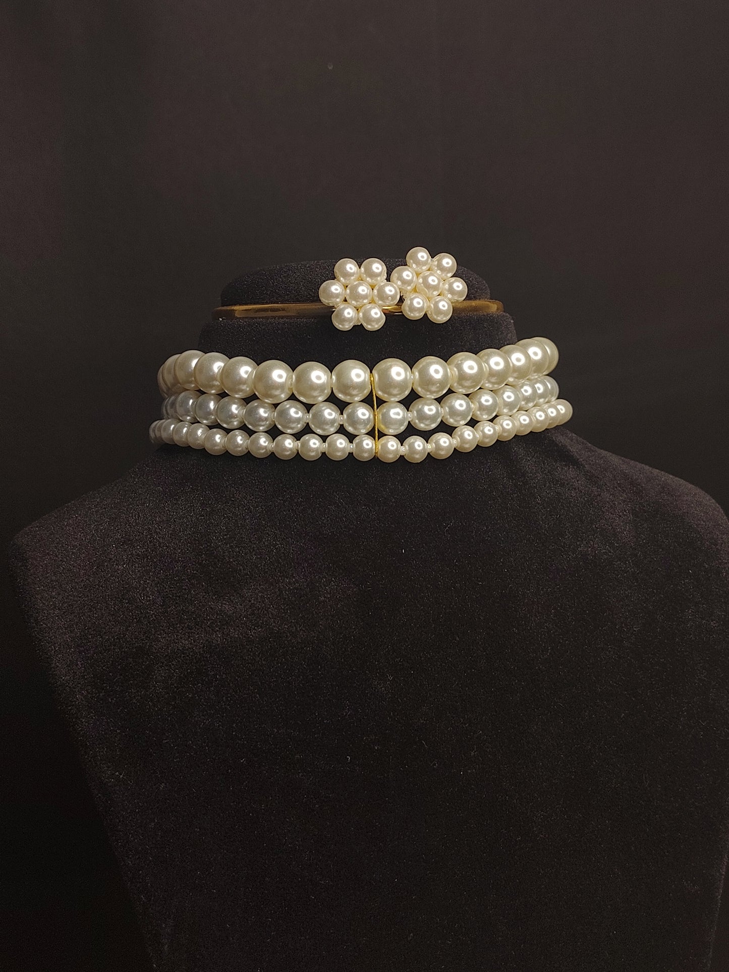 Classic White Three-Strand Pearl Necklace & Earring Set DB00410