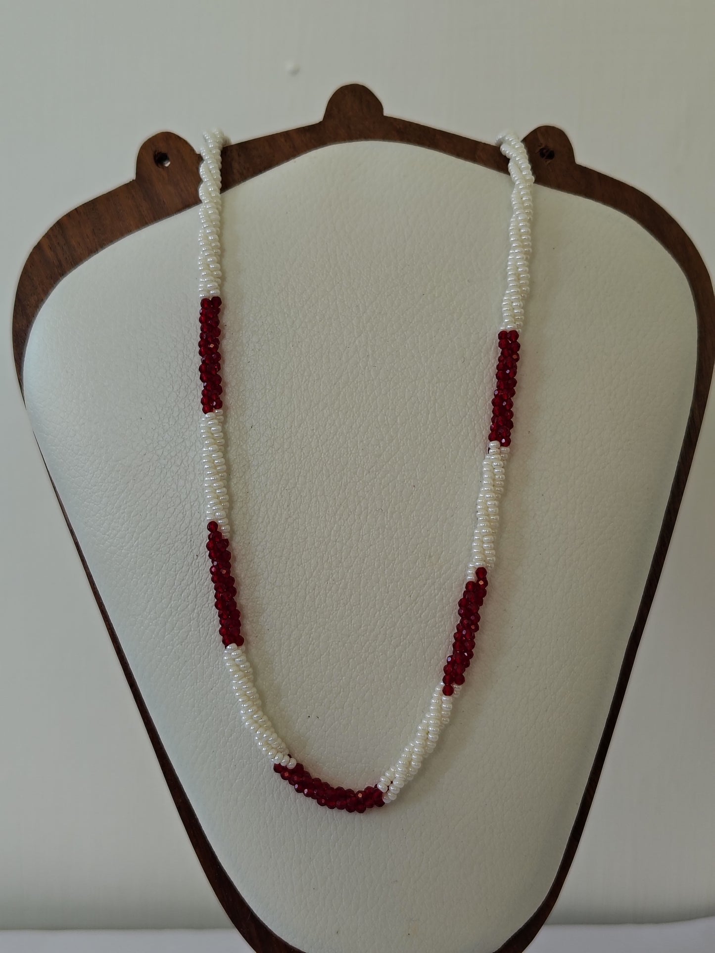 Red White Pearl Necklace
