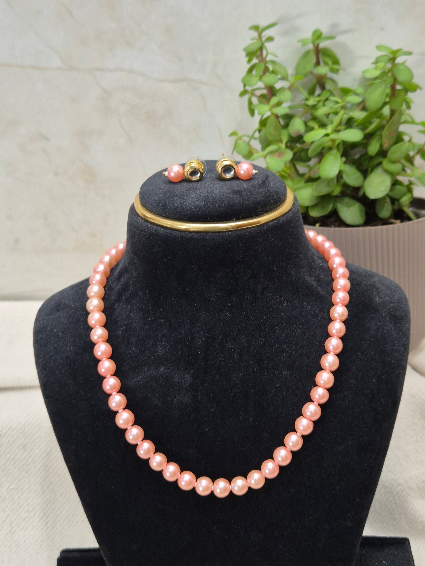 Peach Pearl And Metal Earrings Set