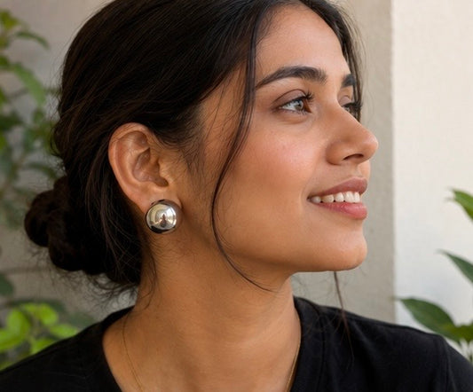 Metallic Silver Pearl Earrings