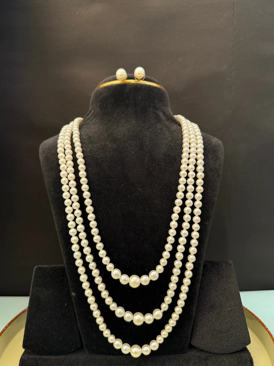 4 Pearl Necklaces Combo In Rs 1199 - BestSeller DB00682