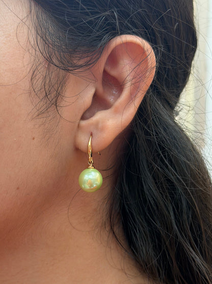 Sage Green Pearl Earring