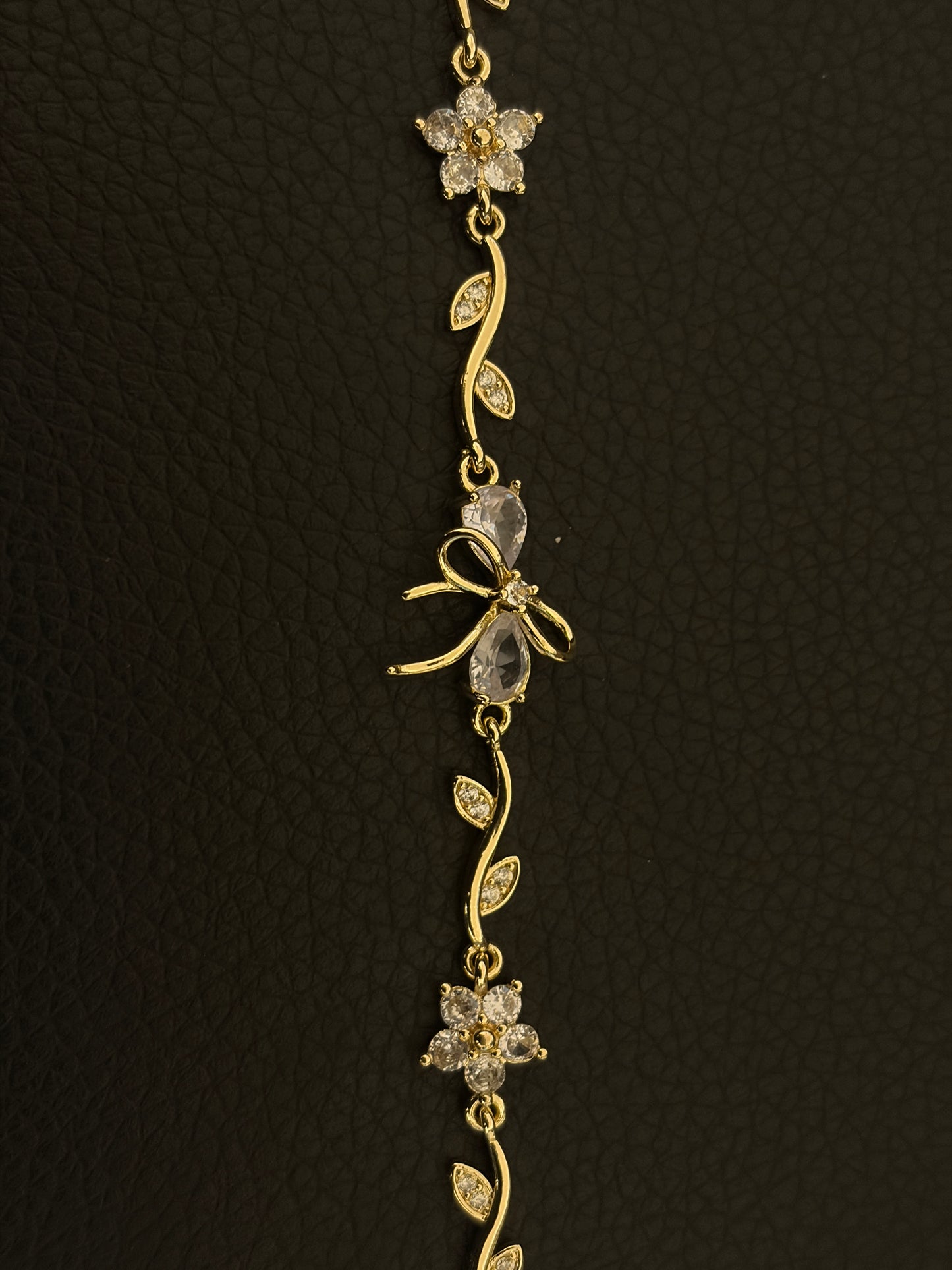 Tulip Bracelet - Anti Tarnish Premium Quality