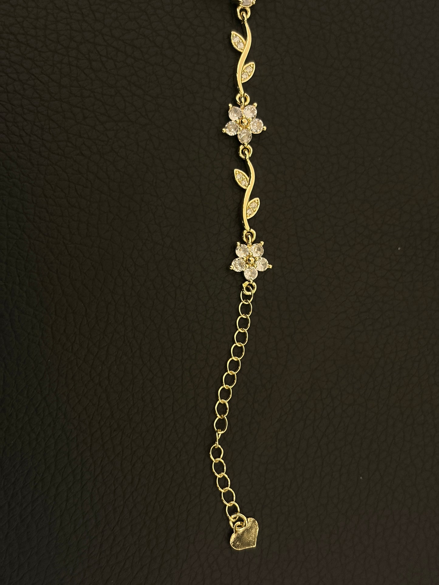 Tulip Bracelet - Anti Tarnish Premium Quality