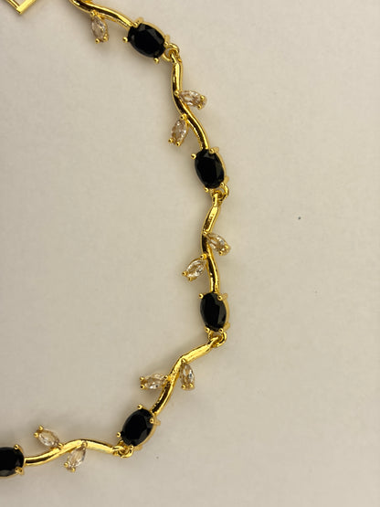 Tulip Bracelet Black - Premium Anti Tarnish Quality