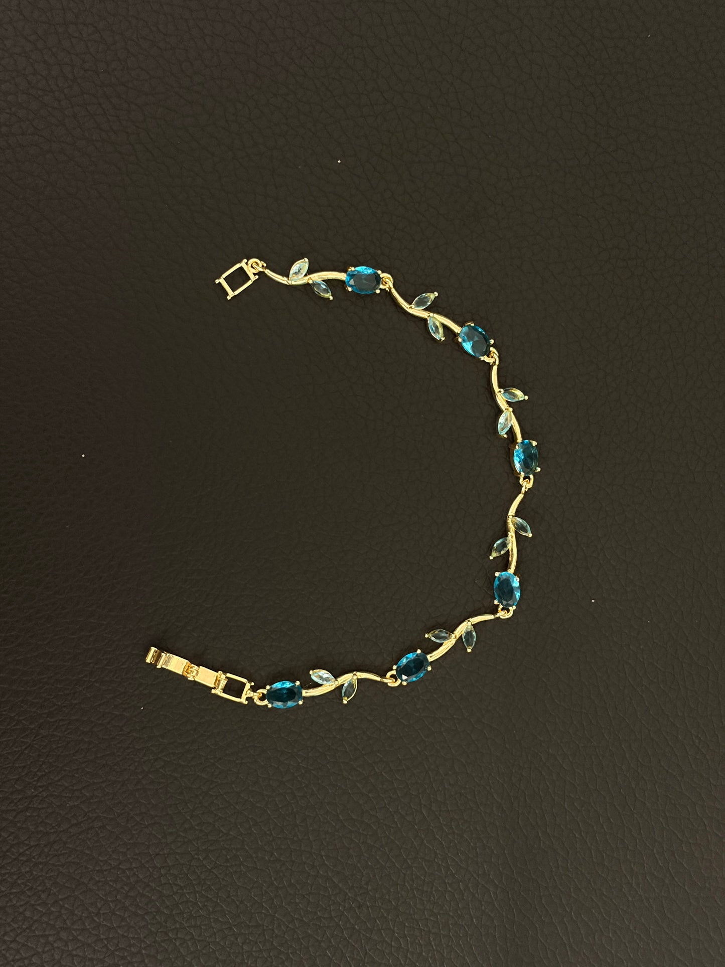 Tulip Bracelet Blue - Premium Anti Tarnish