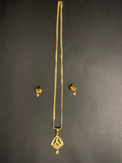 Golden Necklace With Matching Earrings DB00069