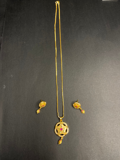 Golden Pendent Set With Earring DB00068