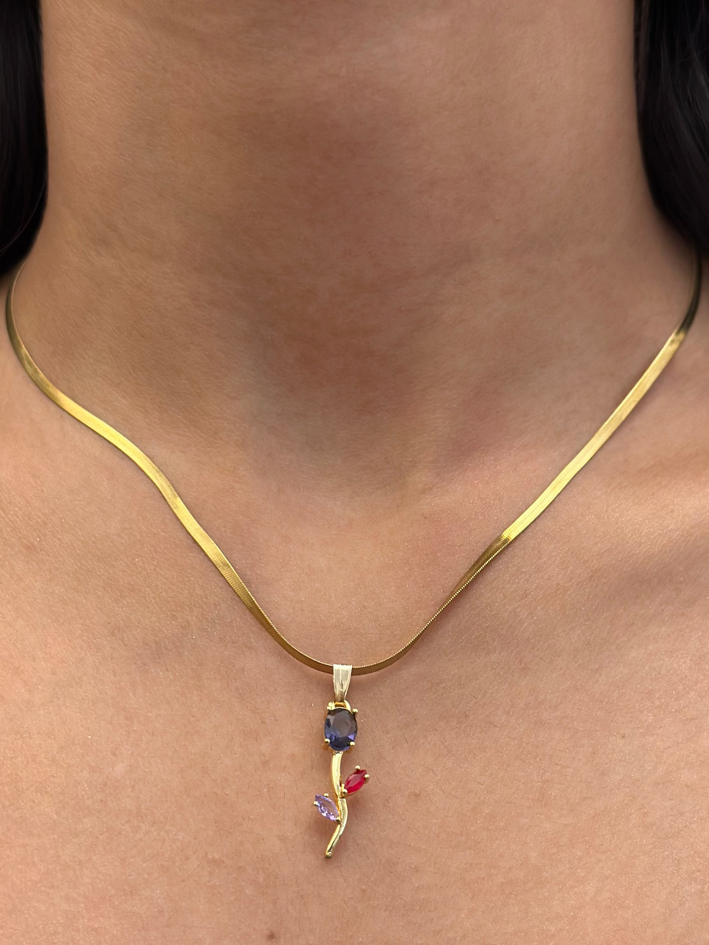 Petal & Stone Tulip Pendant