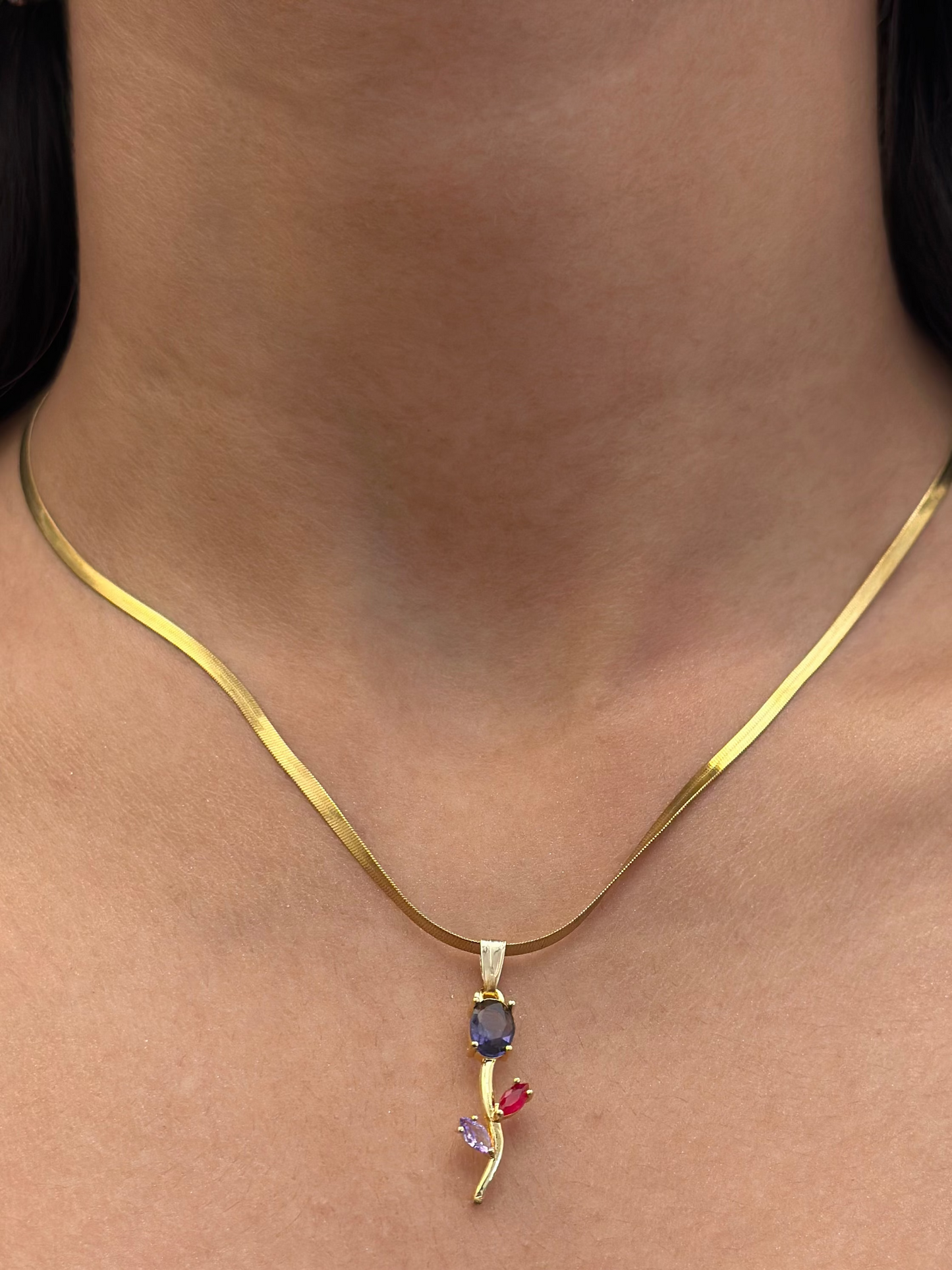 Petal & Stone Tulip Pendant