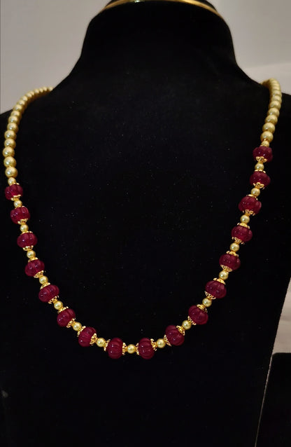 Red & Cream Pearls Necklace