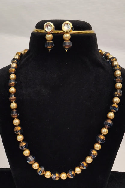 Beaded Necklace with Matching Earrings