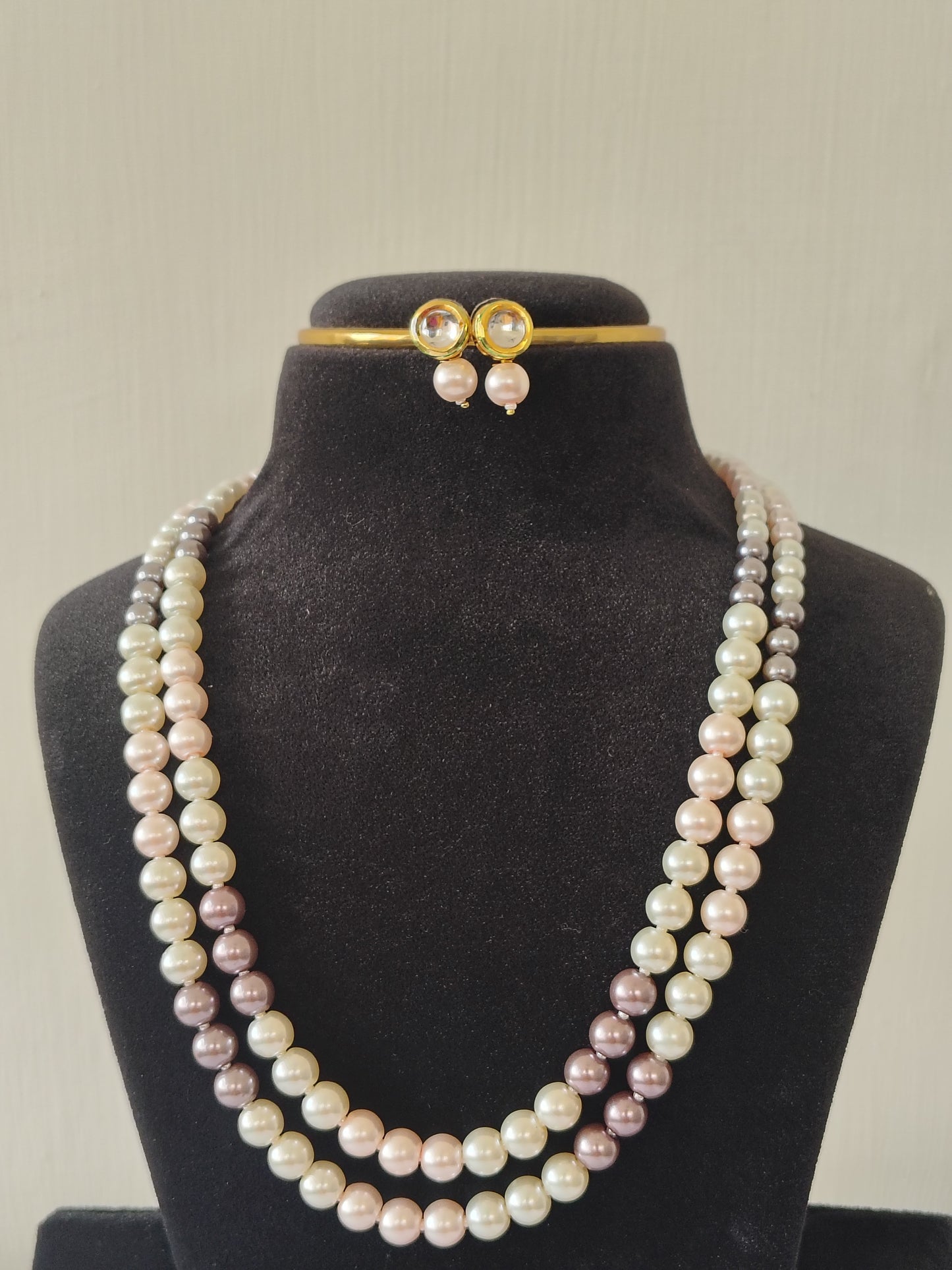 Grey Pink White Pearl Double Layer Necklace With Golden Metal Earrings