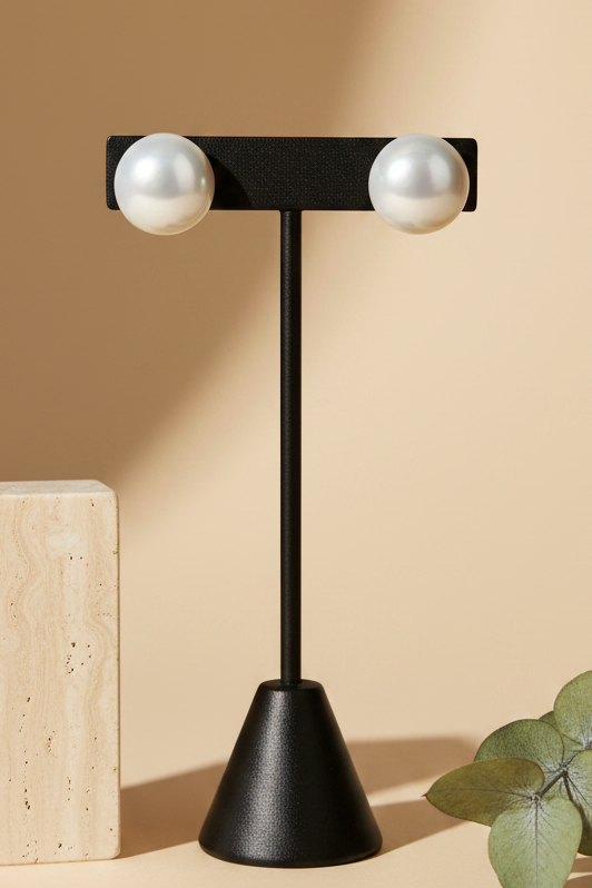 Cream Pearl Earrings