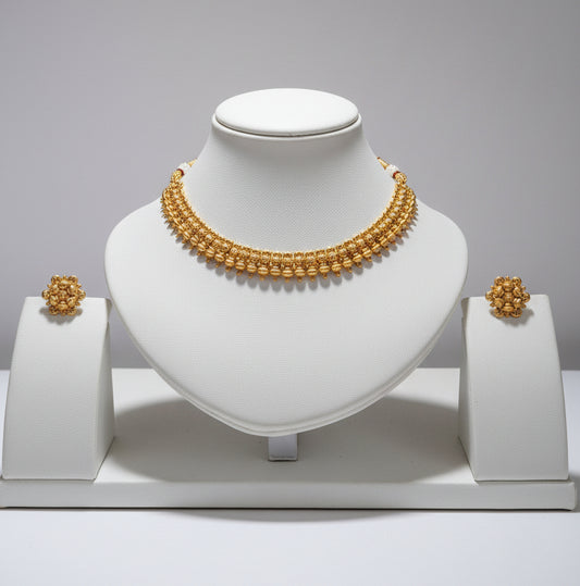 Matt Gold Look Necklace With Premium Quality Finish