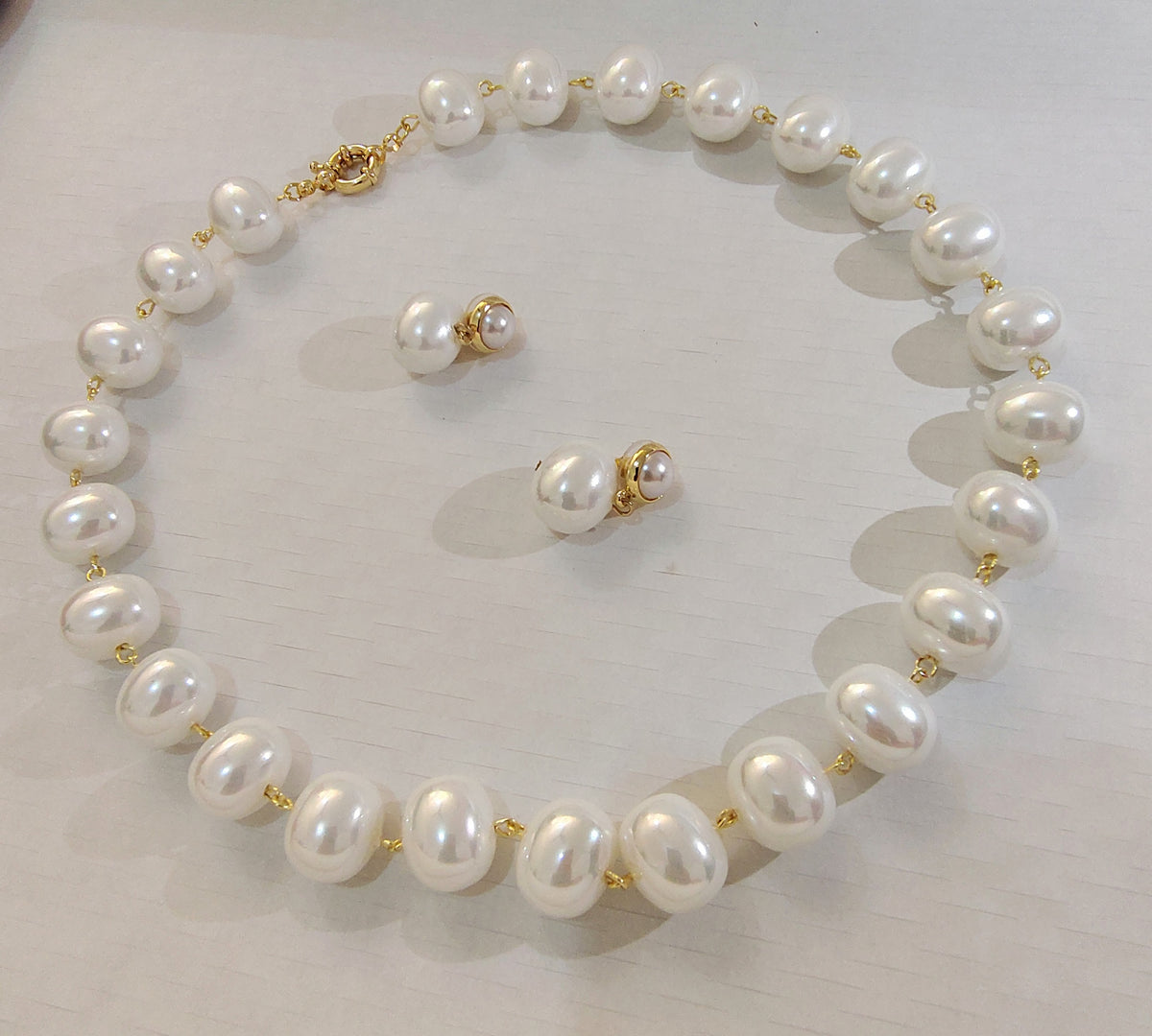 White Premium Heavy Pearl Necklace with Earrings