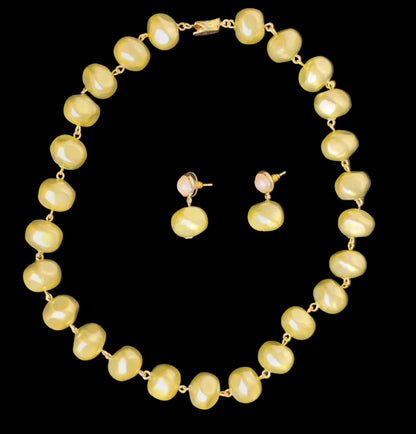 Korean Green Pearl With Earrings