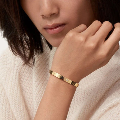 Stainless Steel Cubic Zirconia Zircon Gold Plated Bracelet DB00064