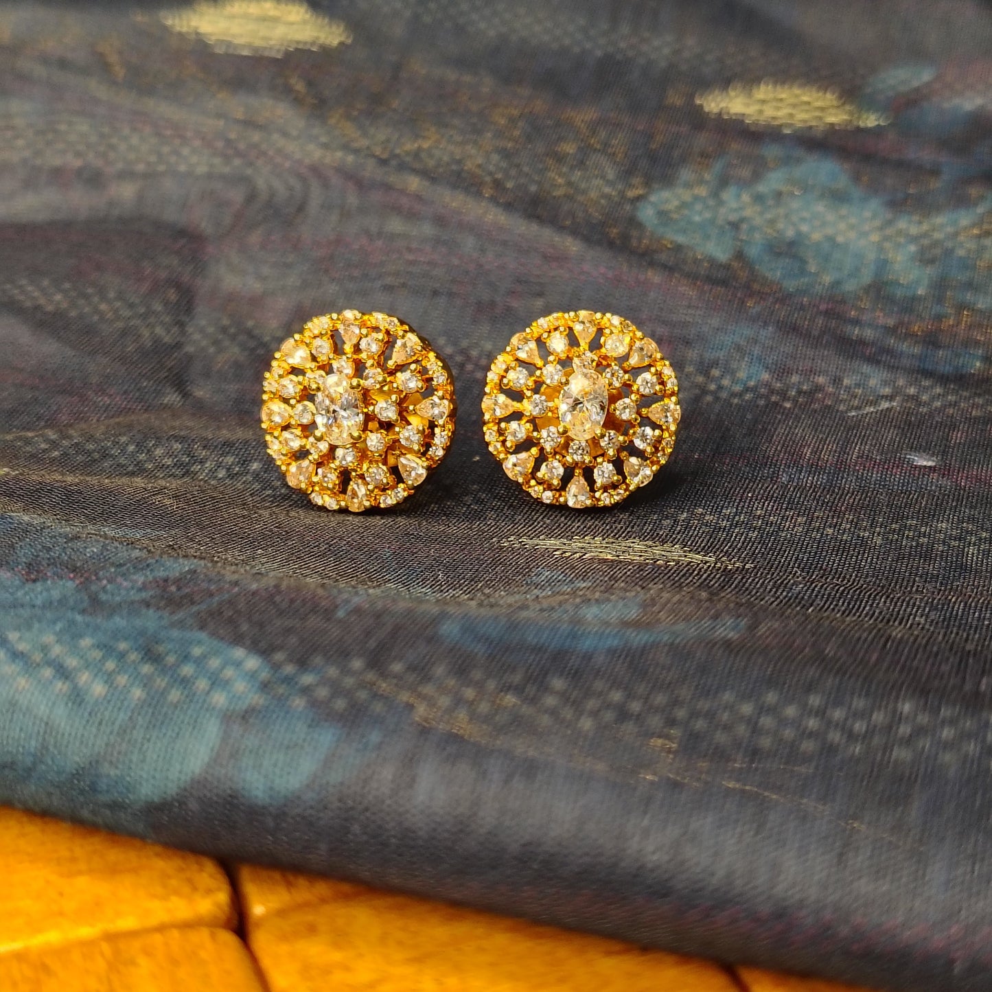 Gold Plated Round Stud Earrings DB00073