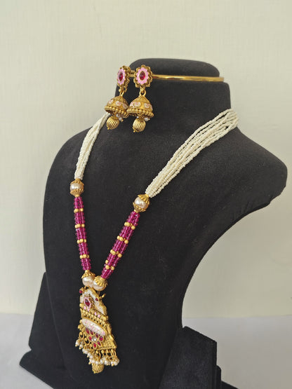 Pink White Golden With Golden Earrings