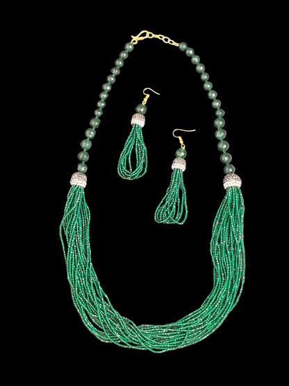 Bright Green Pearl Necklace With Earrings DB00186