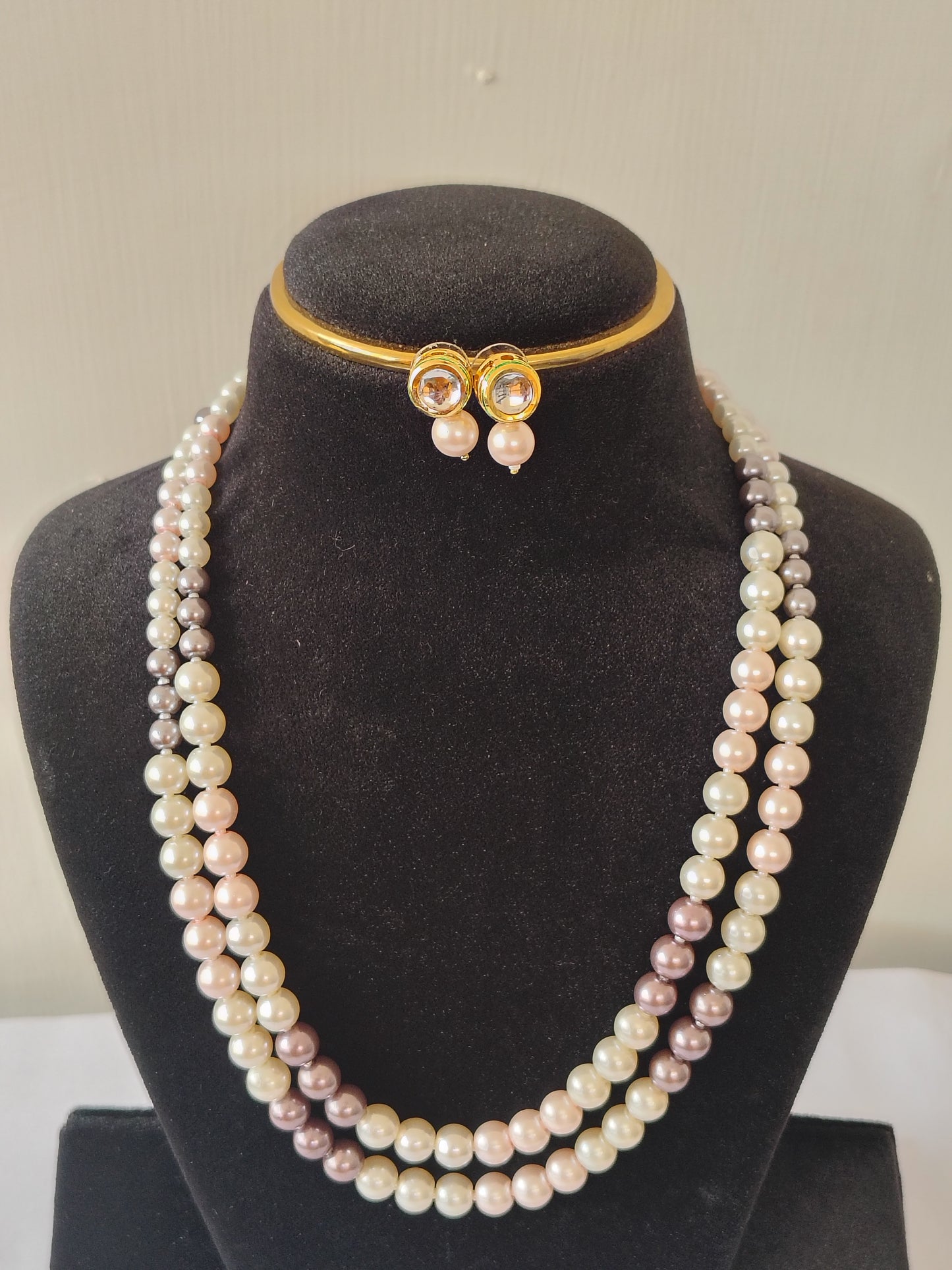Grey Pink White Pearl Double Layer Necklace With Golden Metal Earrings