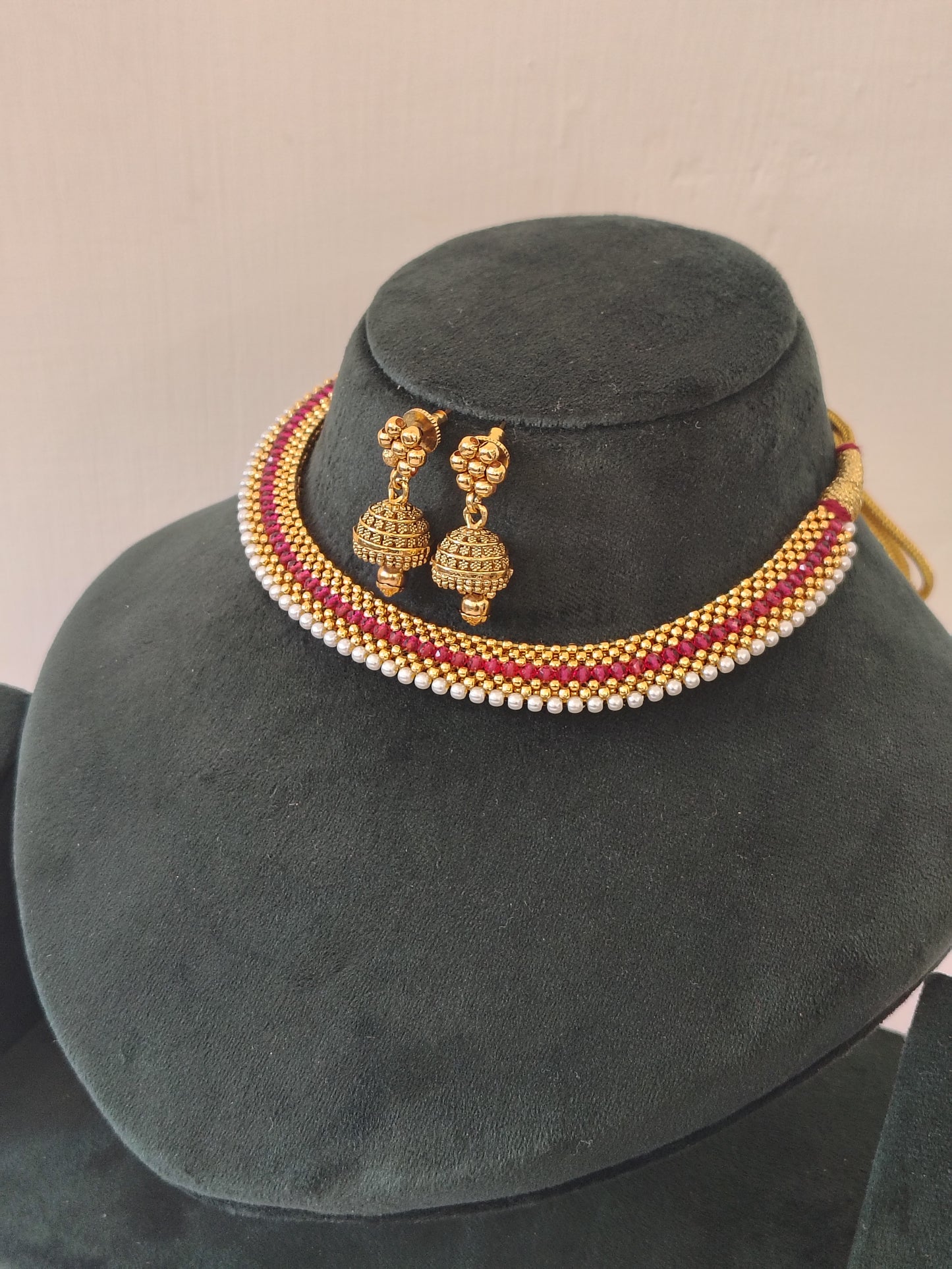 Green Red Gold-Plated Choker & Jhumka Jewelry Set  With Earrings