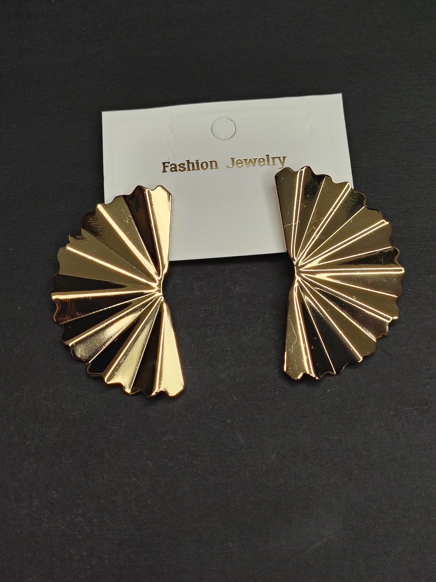 Golden Flower Shade Earrings