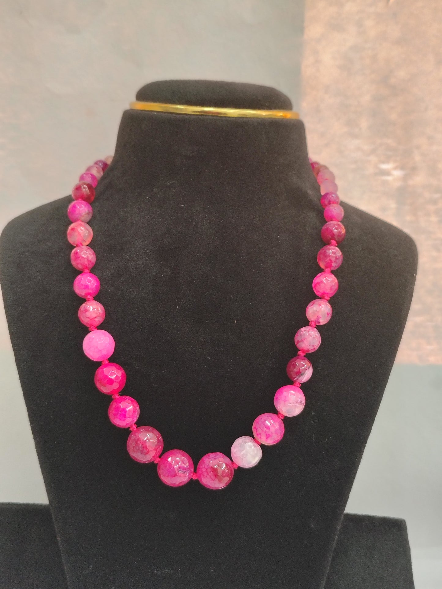 Earthtone Pink Dragon Vein Agate Beaded Necklace