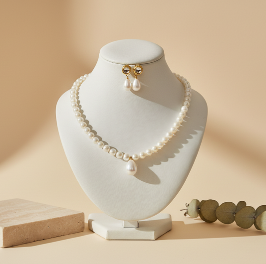 White Pearl Necklace With Drop Earrings